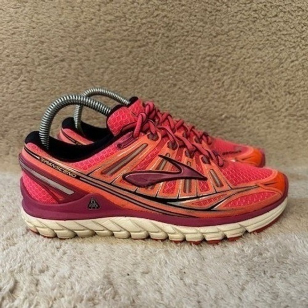 Brooks Transcend Womens Running Shoes Coral Orange Pink 1201501B878 Size 8 B